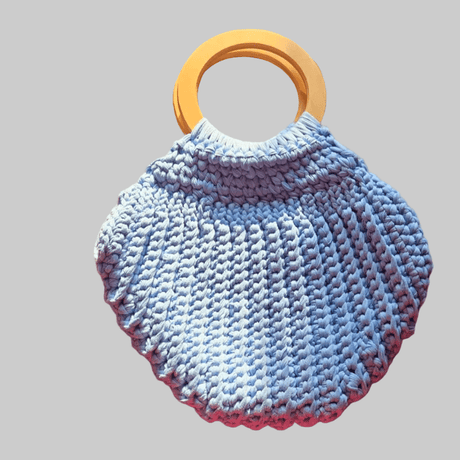 Unique crocheted shell purse - Stitched Creations