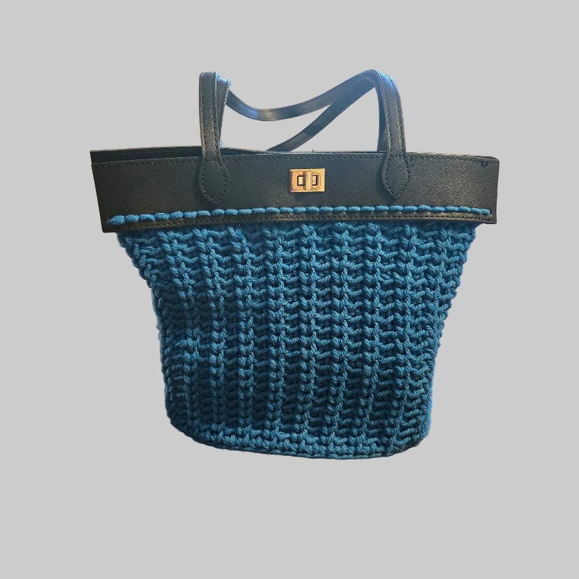 Dimensions: 11" wide × 12" tall Material: 3mm macramé cord with genuine leather top & bottom Hardware: Gold-tone twist-lock closure Handles: Structured leather top handles Handcrafted — one-of-a-kind finish | Handcrafted 11×12 Purse - Stitched Creations