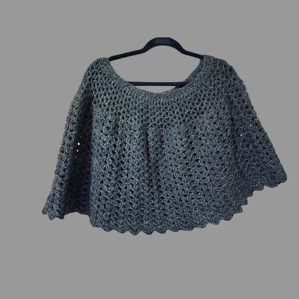 Short cape for woman - Stitched Creations