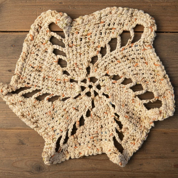 Vintage Doily spiral design - Stitched Creations