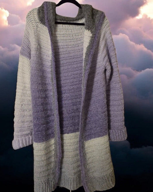 Sweater cardigan in multicolor purple and gray, soft and oversized for comfort.