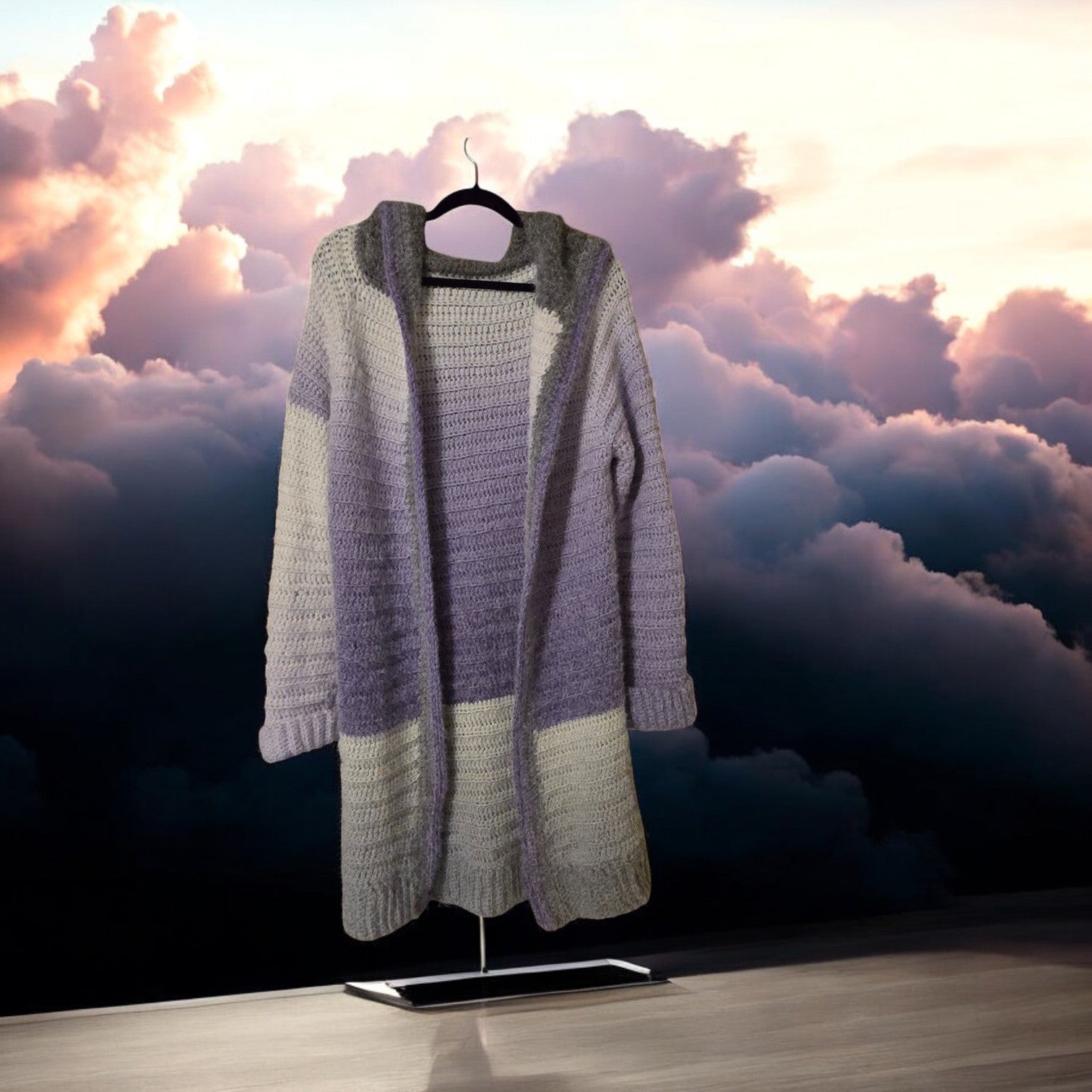 Sweater Cardigan in purple and gray, soft oversized design, stylish and cozy.