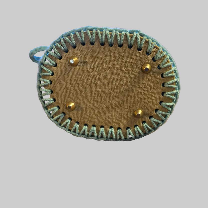 bottom of purse vinyl washable bottom