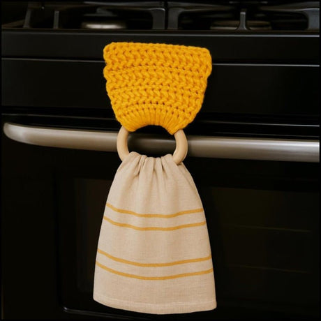 Decorative towel holder with two rings - Stitched Creations